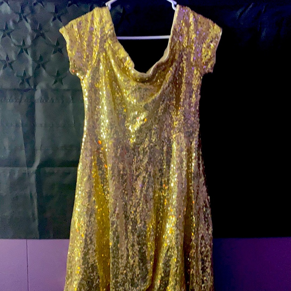 BEAUTIFUL GOLD SEQUENCE DRESS